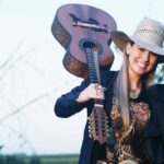 Em semana de Grammy Latino, Bruna Viola relembra a conquista que marcou sua trajetória