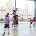 Secretaria de Esportes de Poá abre vagas para aulas gratuitas de basquete em 2026