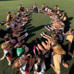 Crianças participam de dinâmica sobre inclusão no Clube de Campo de Mogi